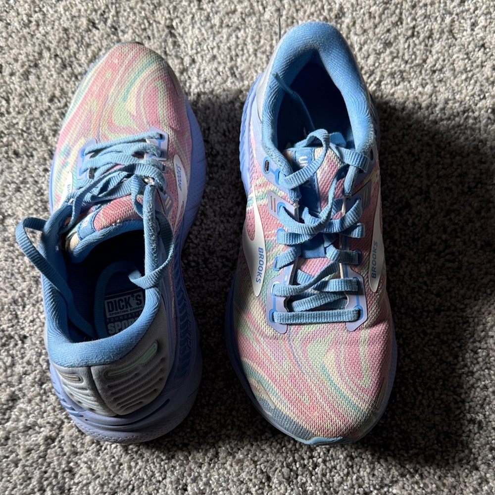 Brooks Empower her Adrenaline GTS 22  Running Shoes Sneakers size 5 EU 35.5